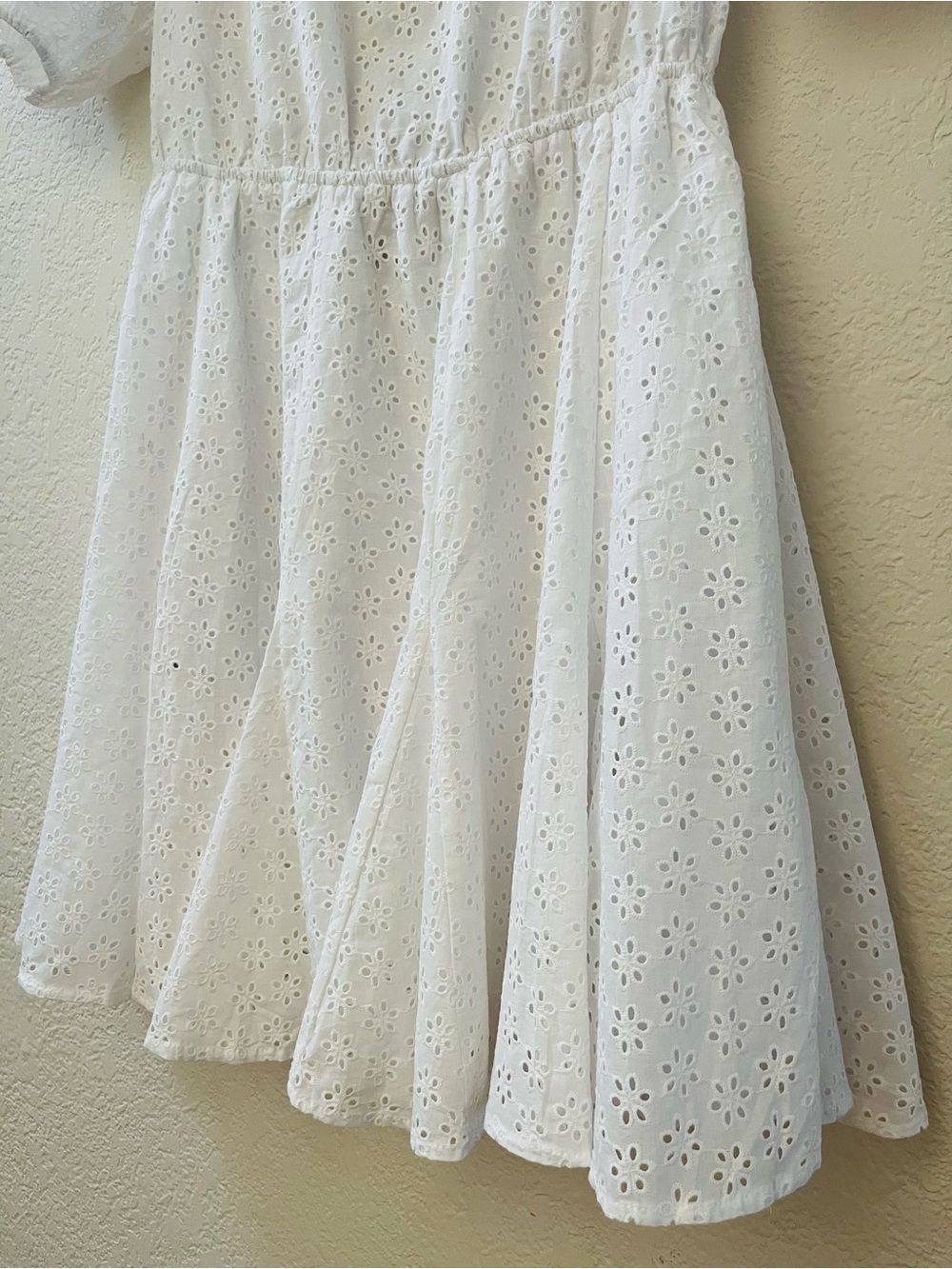 Forever 21 White Eyelet Puff Sleeve Midi Dress - Picture 10 of 11